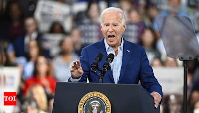 Two weeks that imperiled Biden's presidency left him on probation in the court of Democratic opinion - Times of India