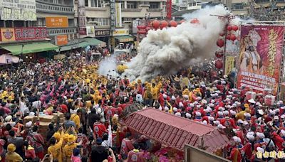 北港迎媽祖人爆多交通亂惹民怨 警方緊急宣布管制措施