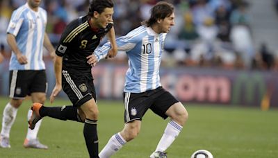 'La Brujita' Verón reveló historia inédita de Lionel Messi en la Copa del Mundo Sudáfrica 2010 - La Opinión