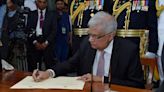 Sri Lanka empossa novo presidente em meio a crise econômica e inflação em alta