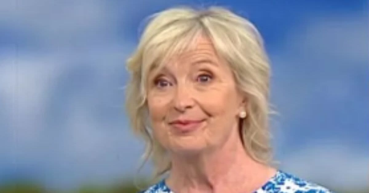 Carol Kirkwood's brutal four-word Jon Kay reply as forecast turns tense