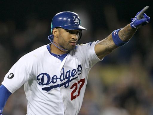 Matt Kemp says farewell to baseball