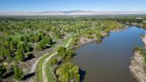 Experts tour floodplain restoration west of Modesto that has drawn national media