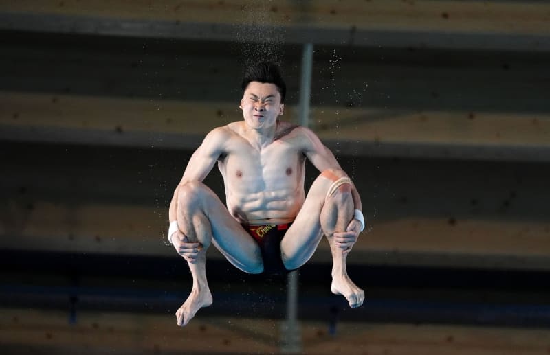 China complete diving gold sweep in Paris with men's 10m platform win