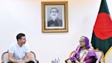 El 'Dibu' Martínez visita Bangladesh y la India entre gran devoción de los aficionados