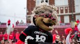 Three-Star 2025 OL Robert Smith Discusses Cincinnati Official Visit