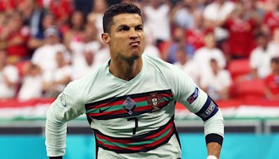 Veterans Ronaldo, Pepe to help fuel Portugal's Euro dream