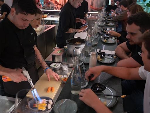 Shima Handrollbar: la nueva barra interactiva de sushi que redefine la gastronomía en la ciudad