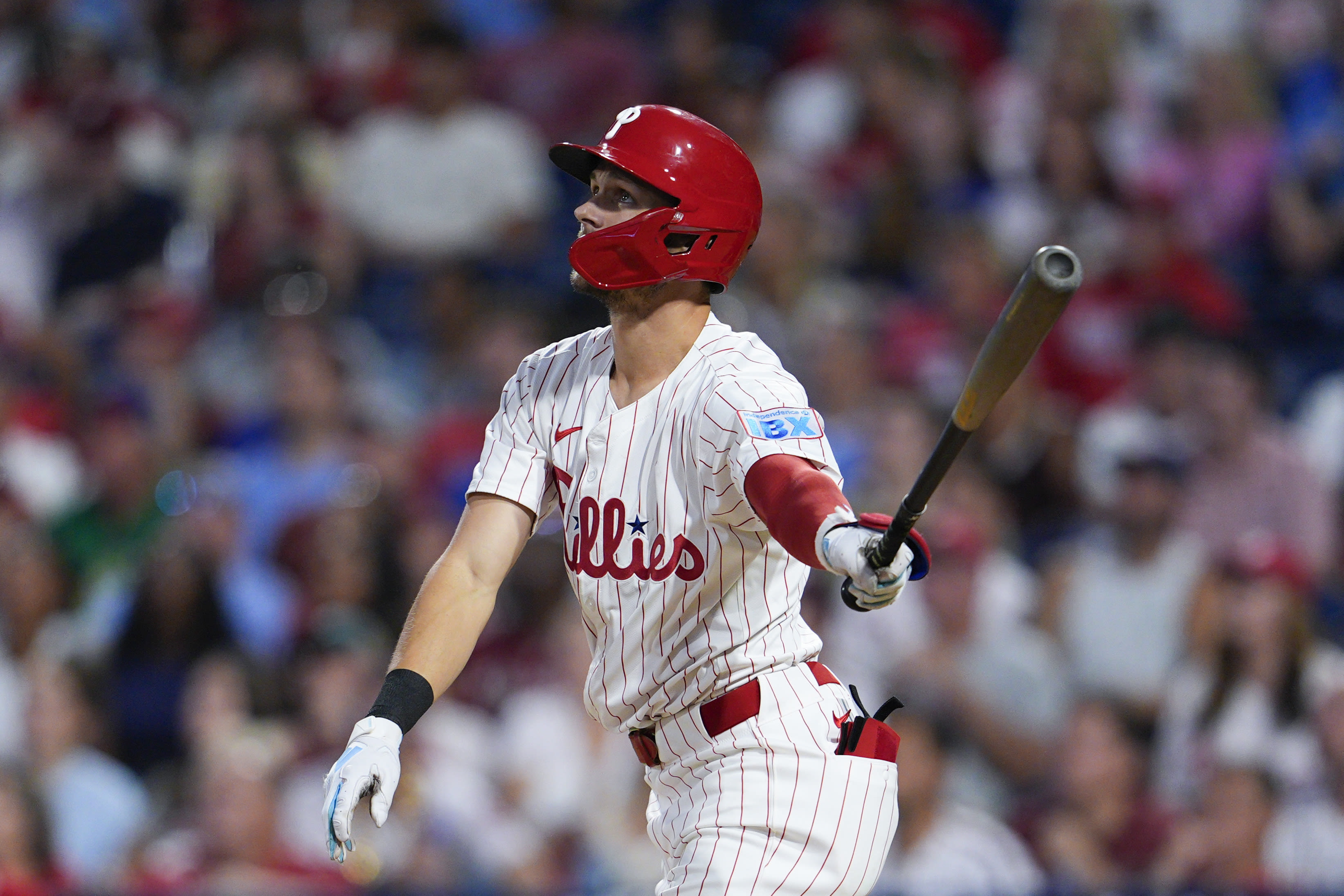 Schwarber sets MLB leadoff HR mark, Stevenson delivers tiebreaking hit as Phillies top Rays 9-4