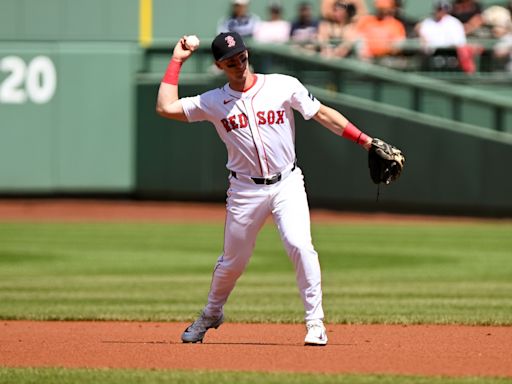 Red Sox trade utility infielder, obtained last week, to Atlanta