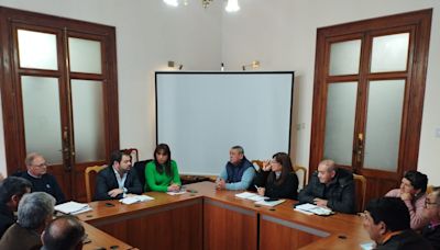 La Provincia gestionó soluciones para comunas y juntas de Feliciano | apfdigital.com.ar