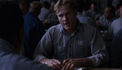 The Shawshank Redemption's William Sadler Ad-Libbed A Line That Totally Changes How We Look At His Character