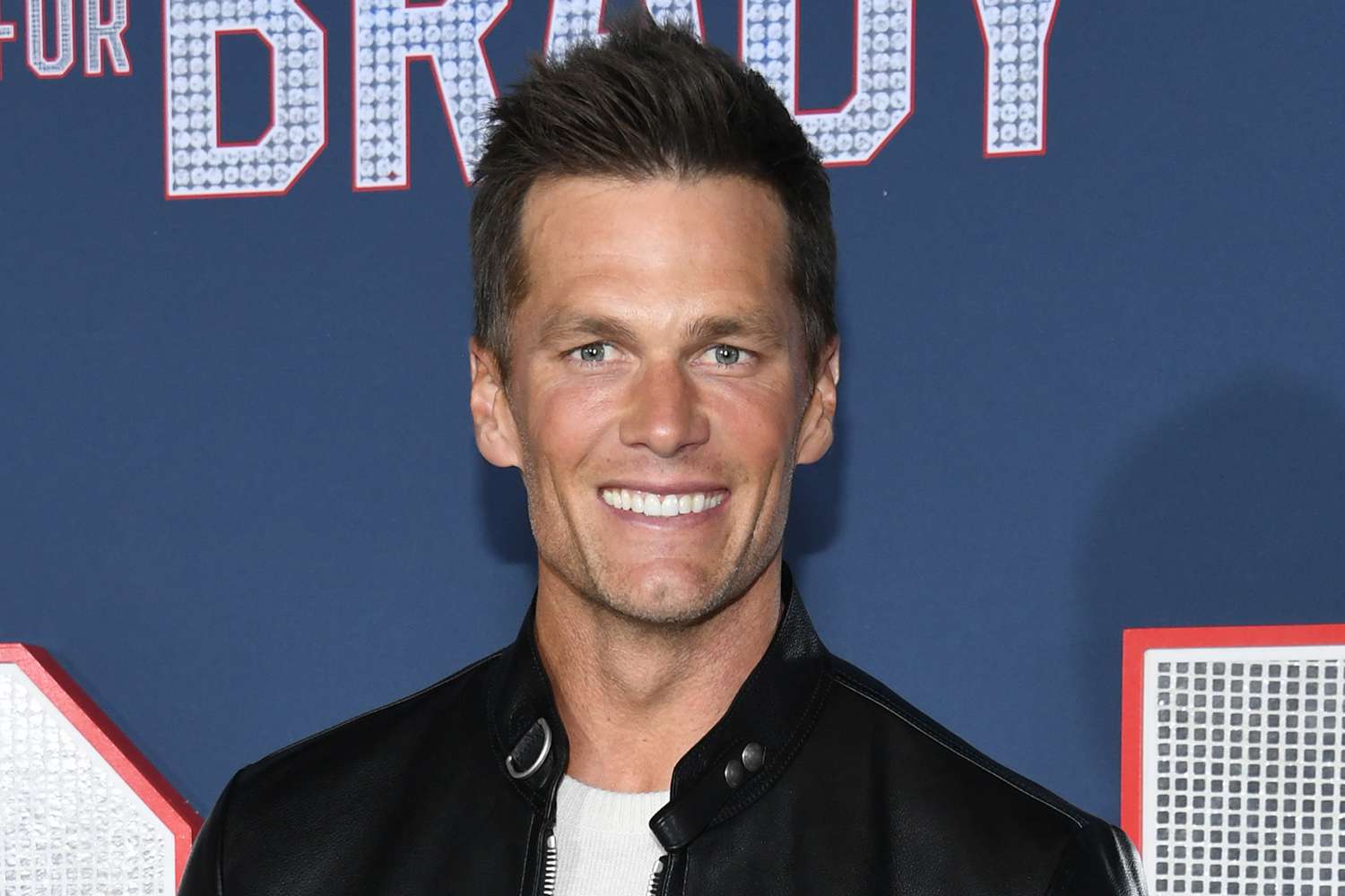 Tom Brady Will Be Roasted in Live Netflix Special Hosted by Kevin Hart: 'No Helmets, No Mercy'