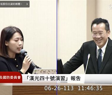 徐巧芯怒嗆難道中共叫我們去吃屎「我們就去吃屎啊」！顧立雄笑了