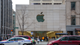 Apple posts sluggish iPhone sales in Q2
