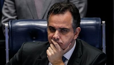 Em jantar de homenagem, Pacheco diz que vai deixar a política em 2026