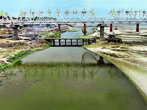 New man-made channel of Ganga starts streaming water | Allahabad News - Times of India