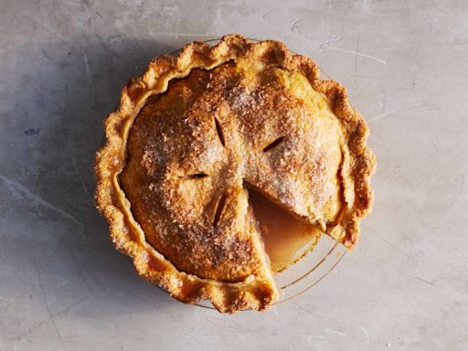 Our 16 Most Popular Apple Pie Recipes, Including Martha’s Favorite