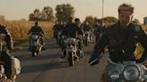 Avance exclusivo de la nueva película 'Bikeriders. La ley del asfalto', con Austin Butler, Jodie Comer y Tom Hardy