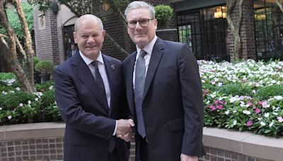 Starmer meets Scholz in first of diplomatic flurry of Nato meetings