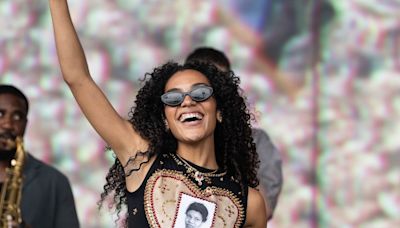 Glastonbury: Best Dressed Guests and Celebrities