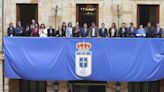 La conjura de Oviedo por su equipo: unión política sin fisuras y un baño de masas de la mascota por el ascenso