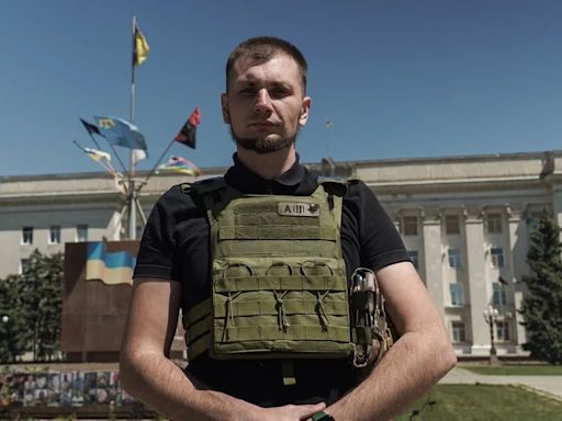 Un año después de la explosión en la presa de Kakhovka, ecologistas ucranianos juntan pruebas para encontrar justicia: “Fue un crimen de guerra”