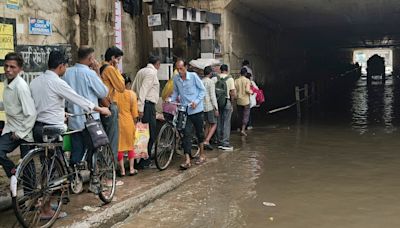 Himachal, Delhi, Maharashtra, Jaipur, Kerala- soaked in torrential rains; devastating footage of monsoon mayhem | Watch | Today News