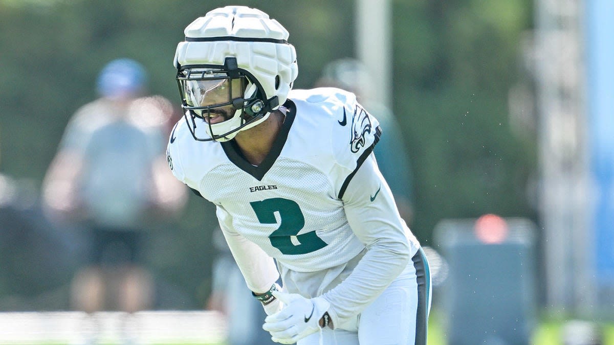 Eagles training camp: Darius Slay not a fan of guardian caps, jokes how they 'impact my swag'