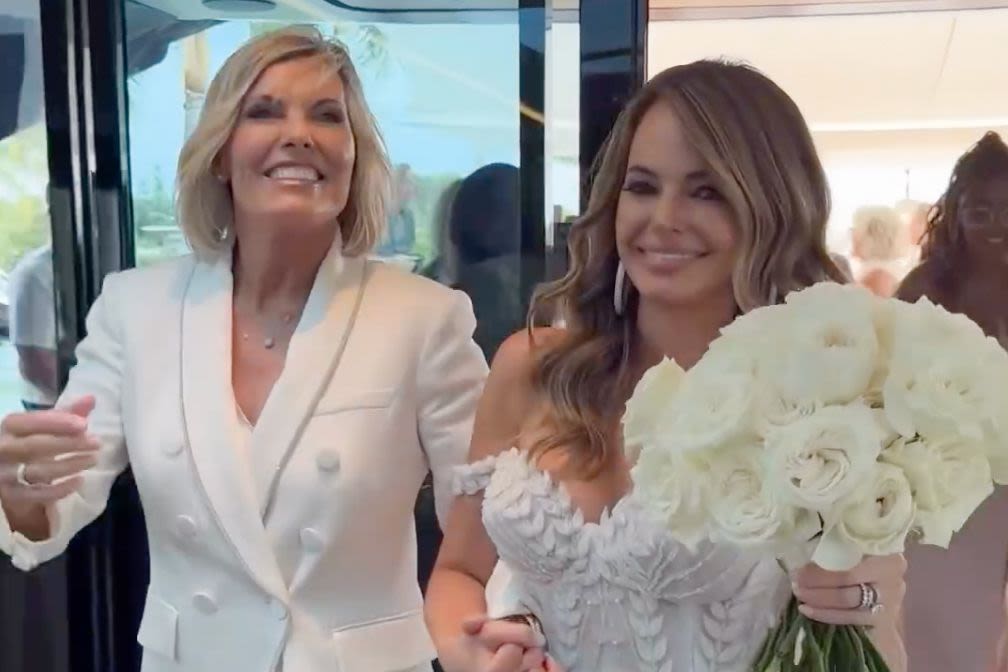 “Below Deck”'s Captain Sandy Yawn Marries Leah Shafer on Superyacht