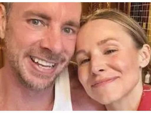 Kristen Bell: I married my polar opposite | Hindi Movie News - Times of India