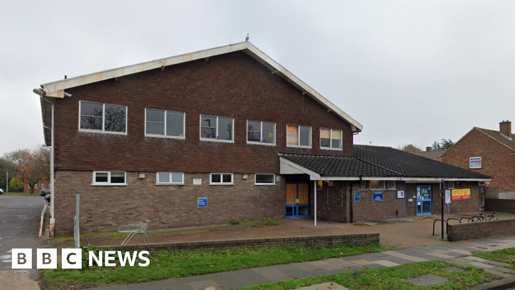 Calls for 'super hostel' at Shoebury ex-library 'inappropriate'