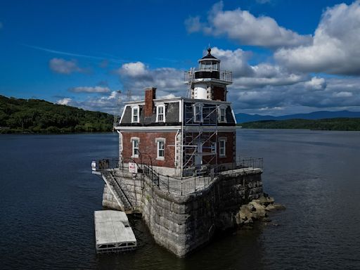 The race is on to save a 150-year-old NY lighthouse from crumbling into the Hudson River