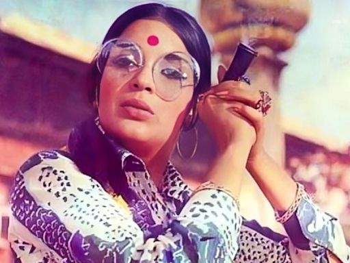 'Was High As A Kite': Zeenat Aman Reveals She Smoked Chillums, Was Stoned During Dum Maaro Dum Shoot