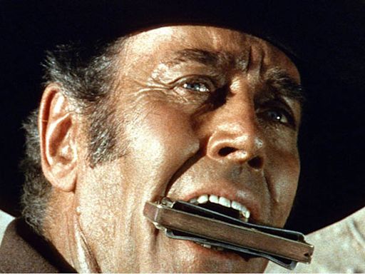 Il était une fois dans l’Ouest (W9) : Pourquoi Henry Fonda a-t-il failli refuser ce rôle de tueur sans scrupule ?