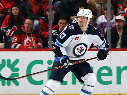 Jets Former Stanley Cup Champion Is ‘Headed to Market’: Report