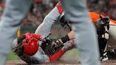 Fairchild hits inside-the-park homer, Reds beat Giants 4-2 to end 8-game skid