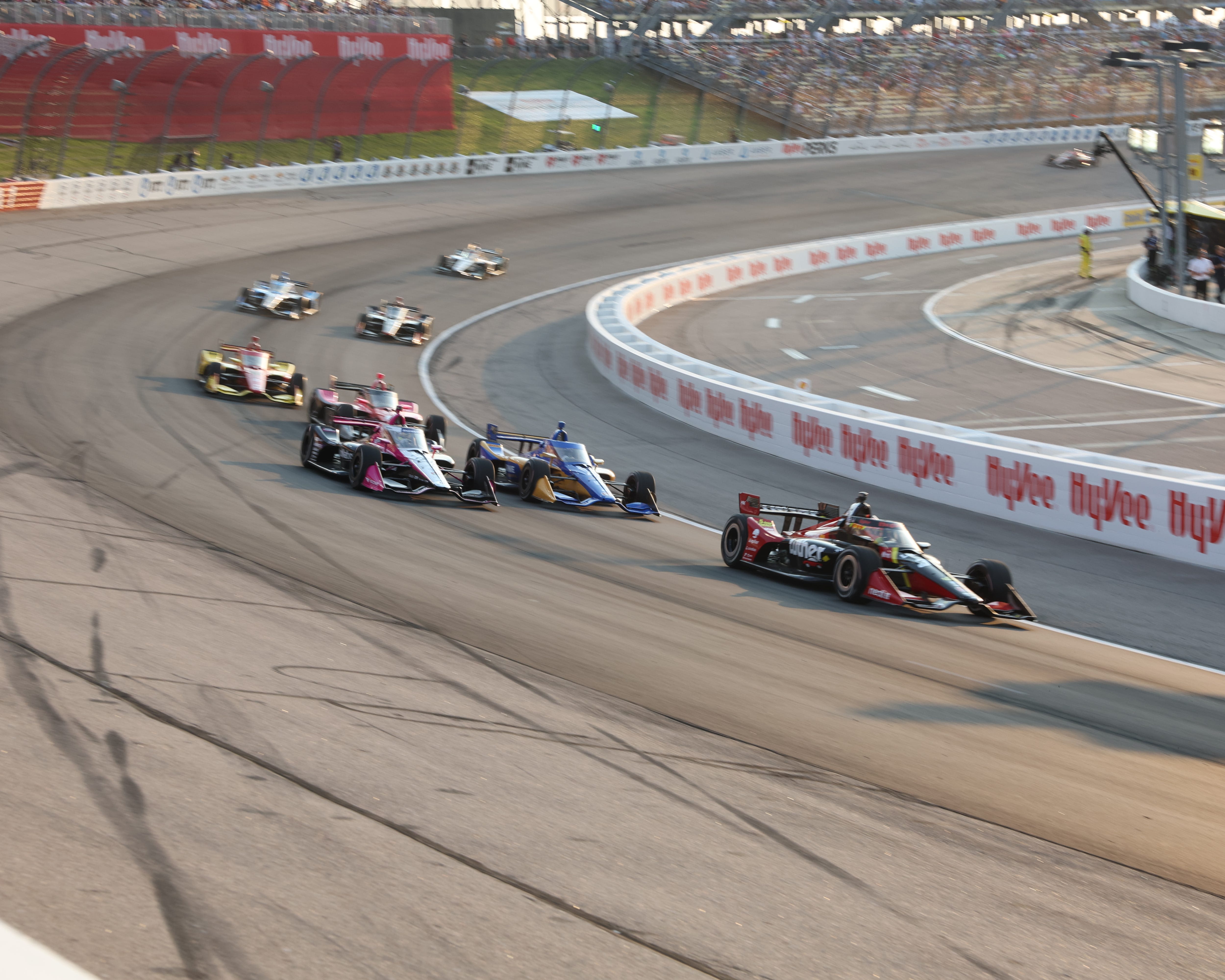 Insider: IndyCar, Firestone on clock to come up with plan to fix 'boring' Iowa races