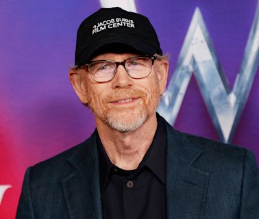 'Hillbilly Elegy' director Ron Howard 'very surprised and disappointed' by JD Vance's political rhetoric