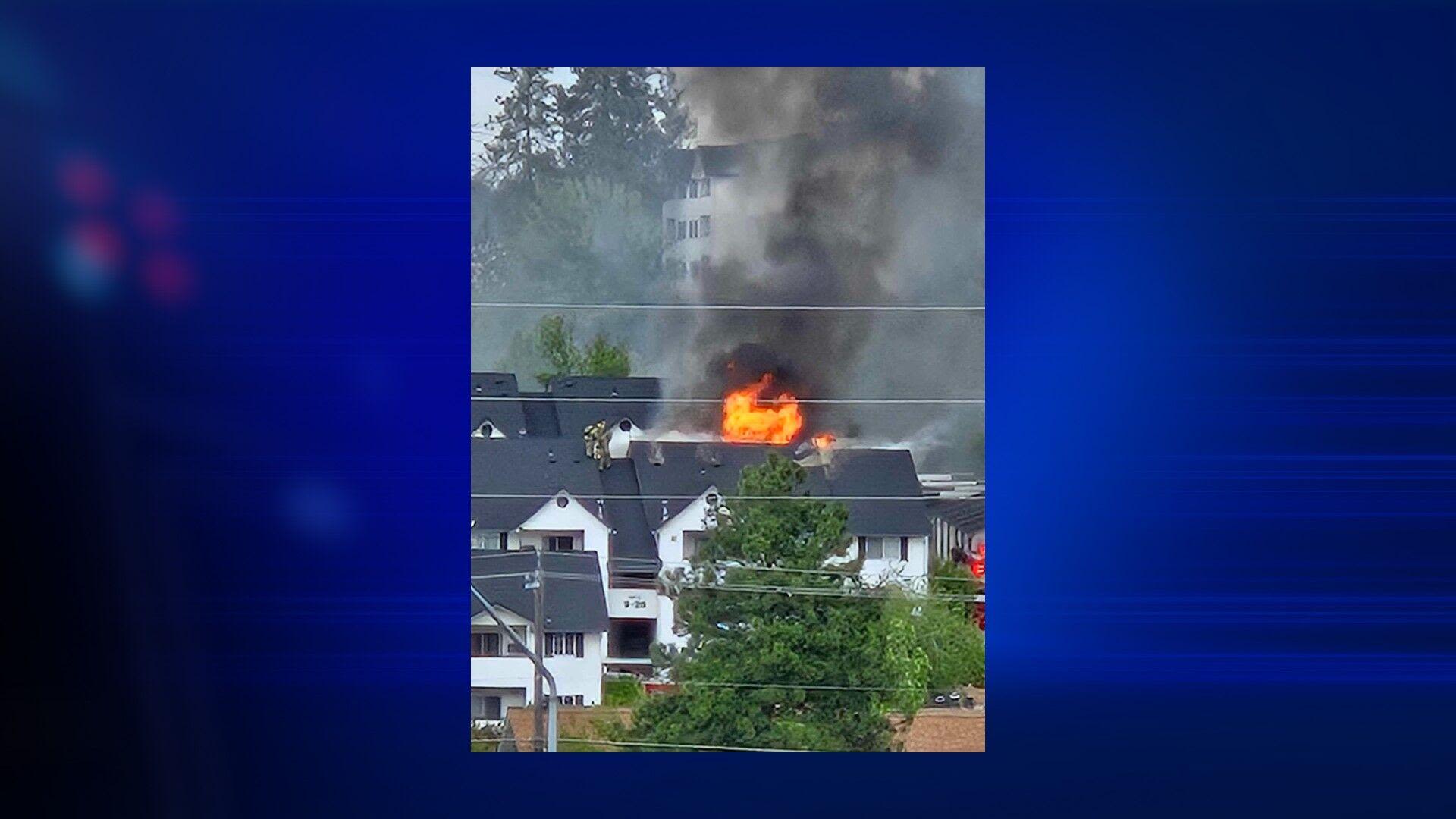 1 dog dead, residents displaced after apartment fire in Spokane Valley | FOX 28 Spokane