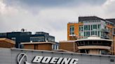 Bajo presión por problemas con aviones 737, Boeing anuncia salida inmediata del jefe de división