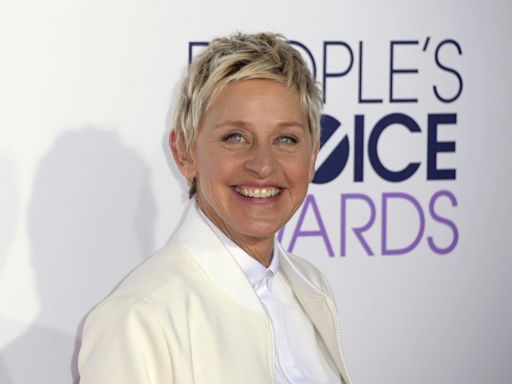 Ellen DeGeneres habla de su experiencia en terapia para lidiar con el odio, tras escándalo