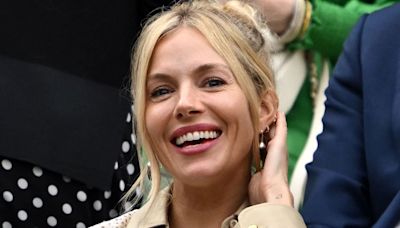 Sienna Miller resplendissante à Wimbledon, elle nous donne une leçon de style à l'anglaise