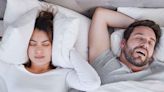 Dormir em cômodos separados pode trazer benefícios aos casais, dizem especialistas; entenda