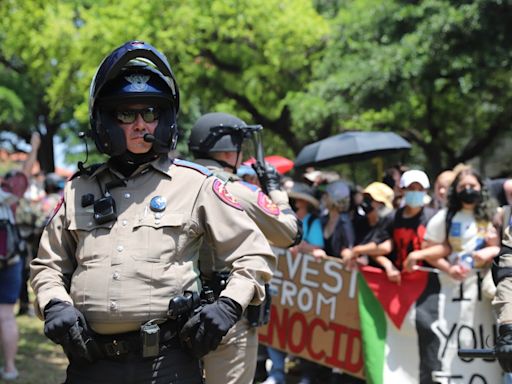 UT Austin demonstrators protest against Israel-Hamas war again Sunday