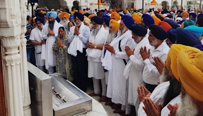 SAD rebels apologise at Akal Takht Sahib, blame Sukhbir Badal for decisions that harmed party