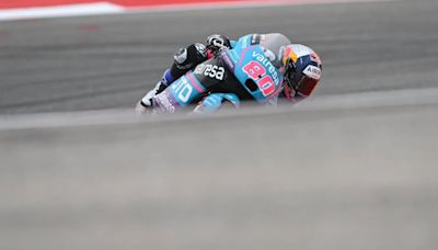 David Alonso agarra la 'pole' de Moto3 en Mugello por delante de Iván Ortolá