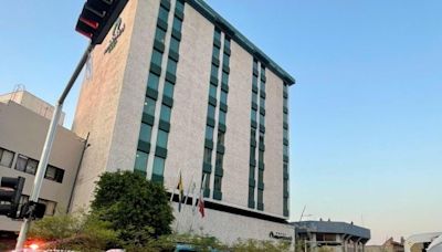 Guadalajara: Cae elevador de un hotel desde el quinto piso