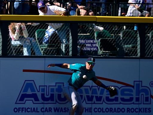 Mariners-Rockies fan interference video: Why Jacob Stallings' potential walk-off home run was called an out | Sporting News