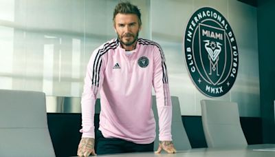 Beckham dice que planea crear un equipo de fútbol femenino en Miami